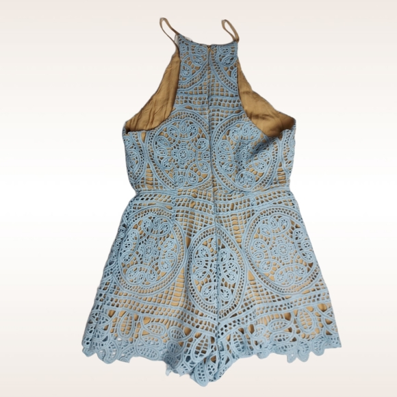 Vestique NWOT Baby Blue Lace Romper Medium - Picture 6 of 6